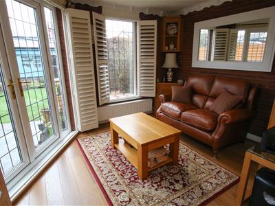 SITTING AREA